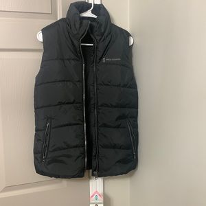 free country black puffer vest. NWT